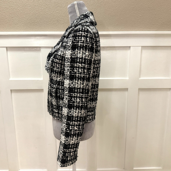 Theory Slim Crop Moto Jacket Blazer Size:2 Black White Rubber Plaid Tweed $565 - Picture 5 of 16